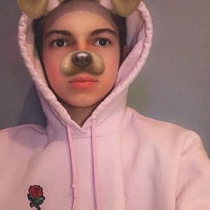 Meet your Posher, Jonathan